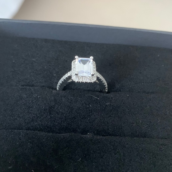 Toni Sevdalis brand ring - Picture 7 of 10